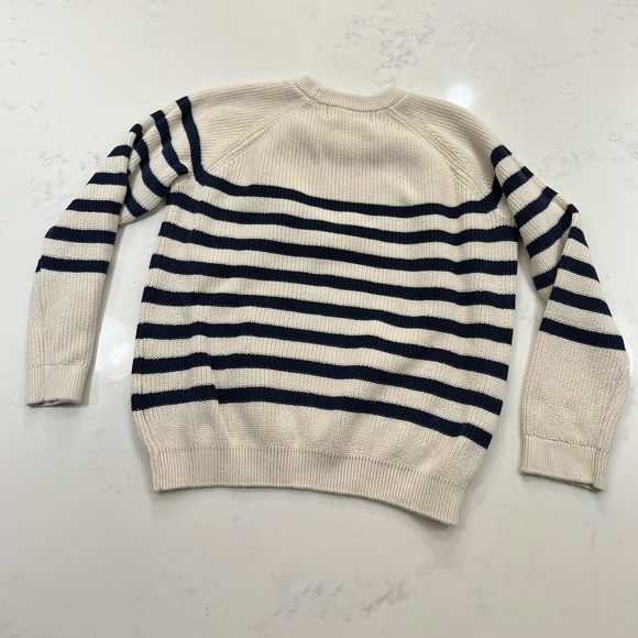 H&M sweater - Picture 3 of 8